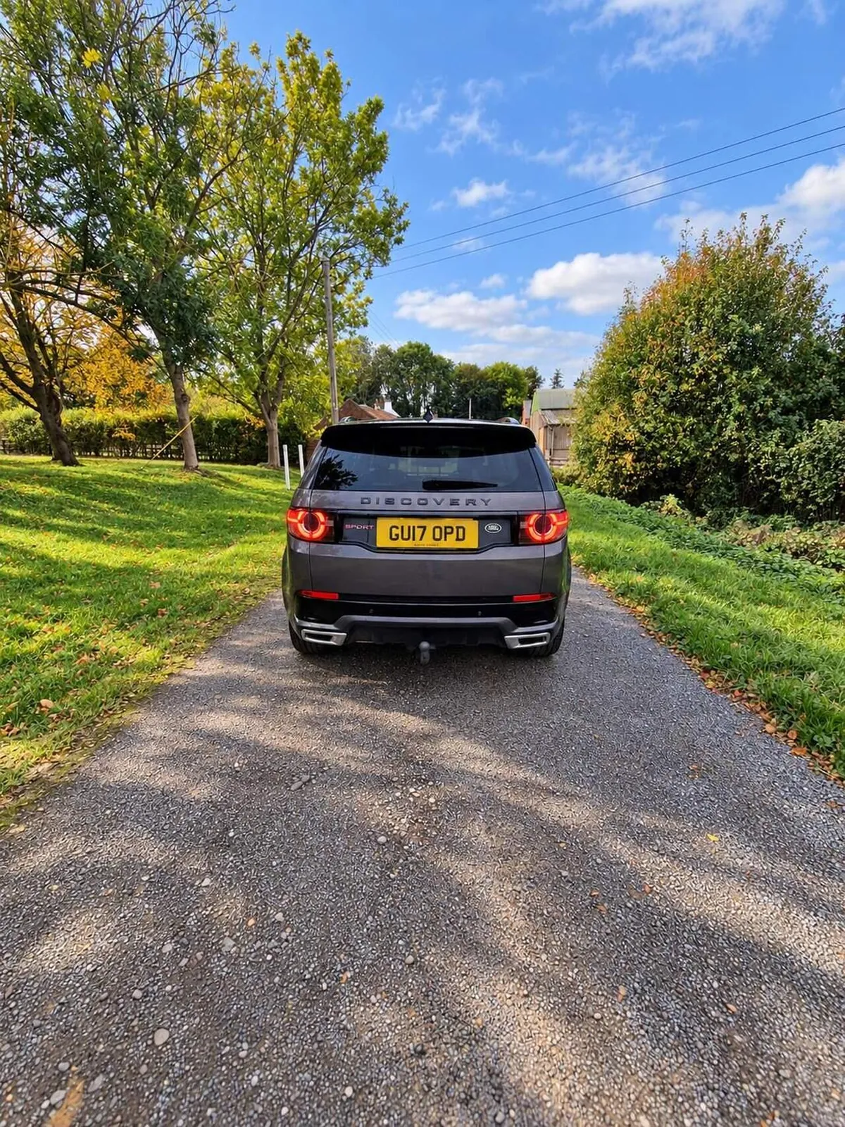 Land Rover Discovery Sport 2017 photo 2