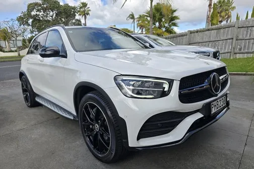 Mercedes-Benz Glc 300 E