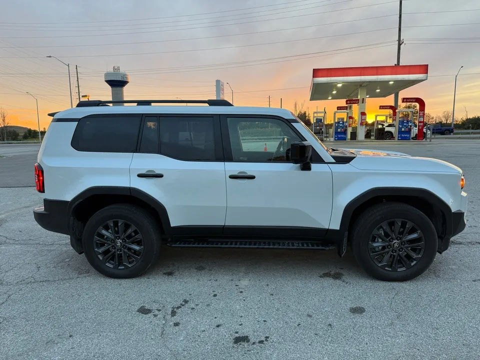 Toyota Land Cruiser 2027 photo 2