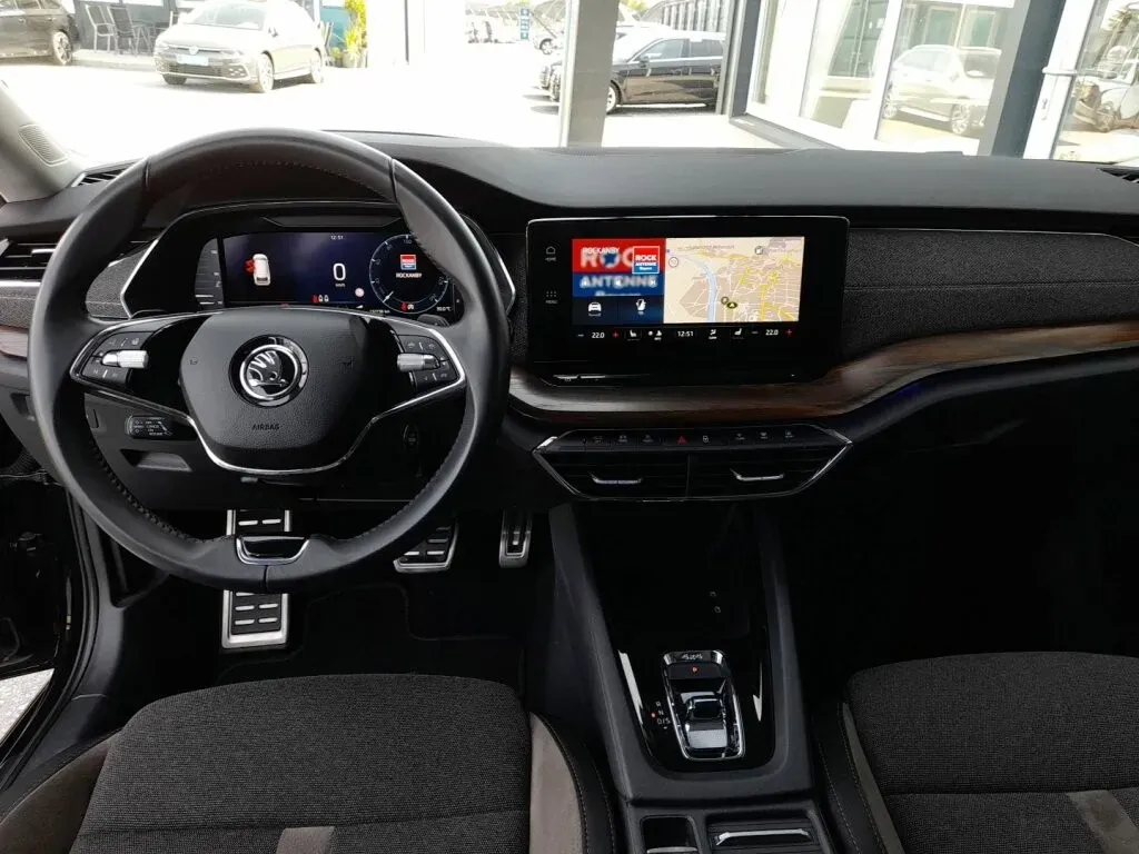 Skoda Octavia 2023 photo 3