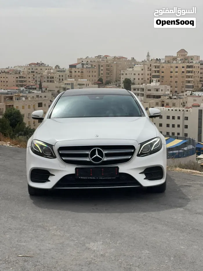 Mercedes-Benz E-Class 2017 photo 2