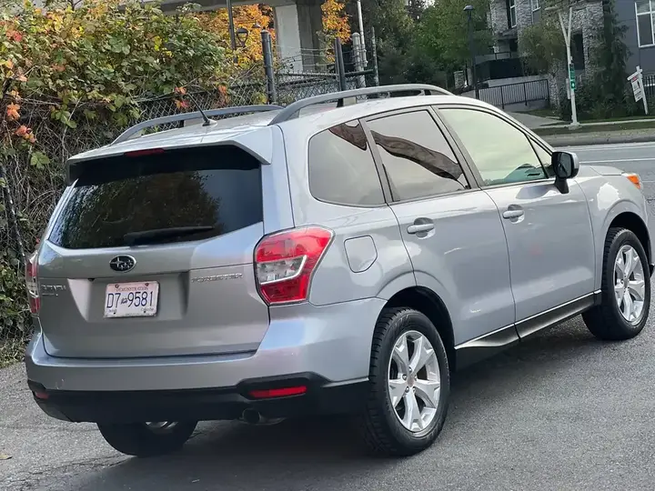 Subaru Forester 2015 photo 4
