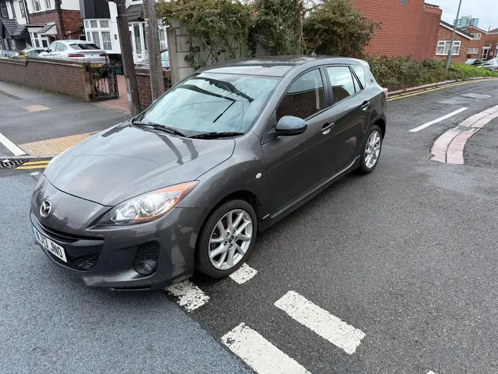 Mazda Mazda3 2013 photo 4