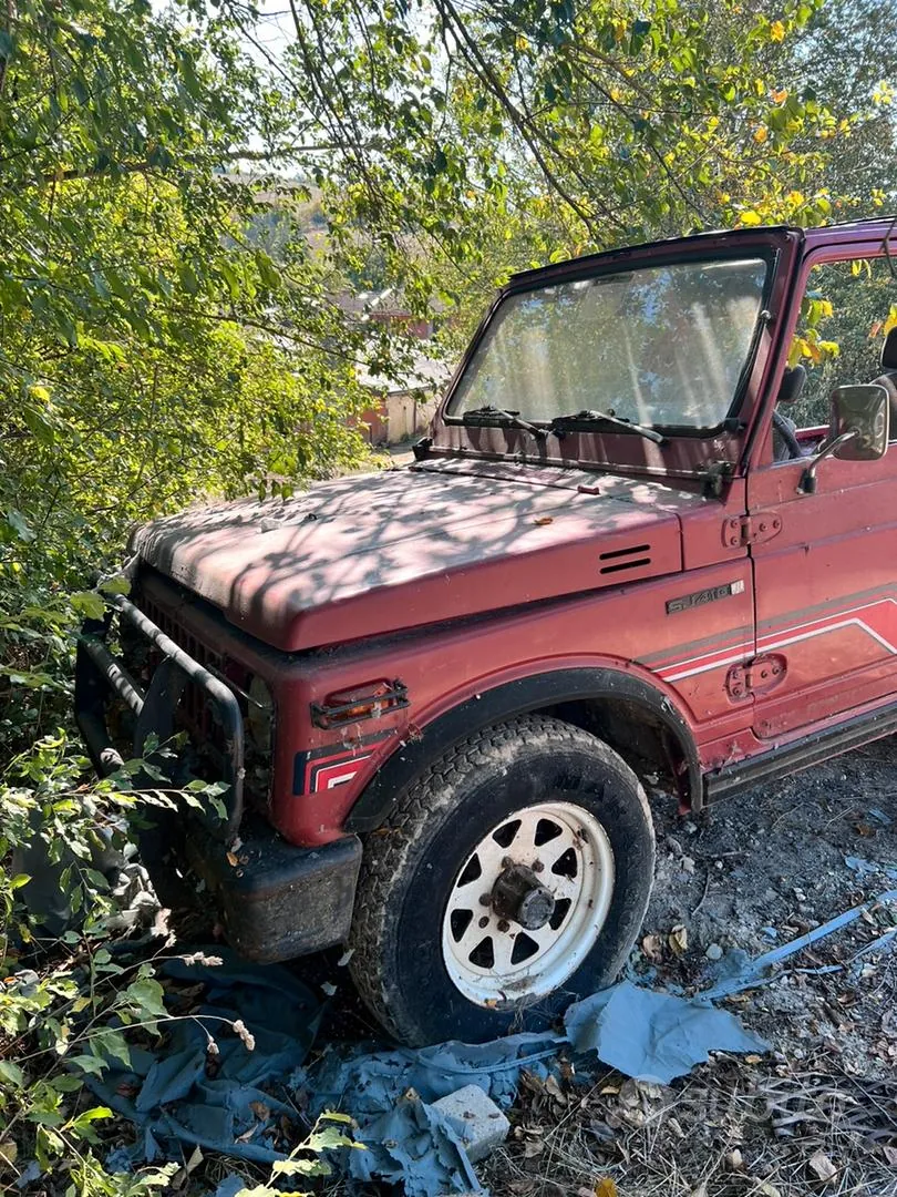 Suzuki Sj410