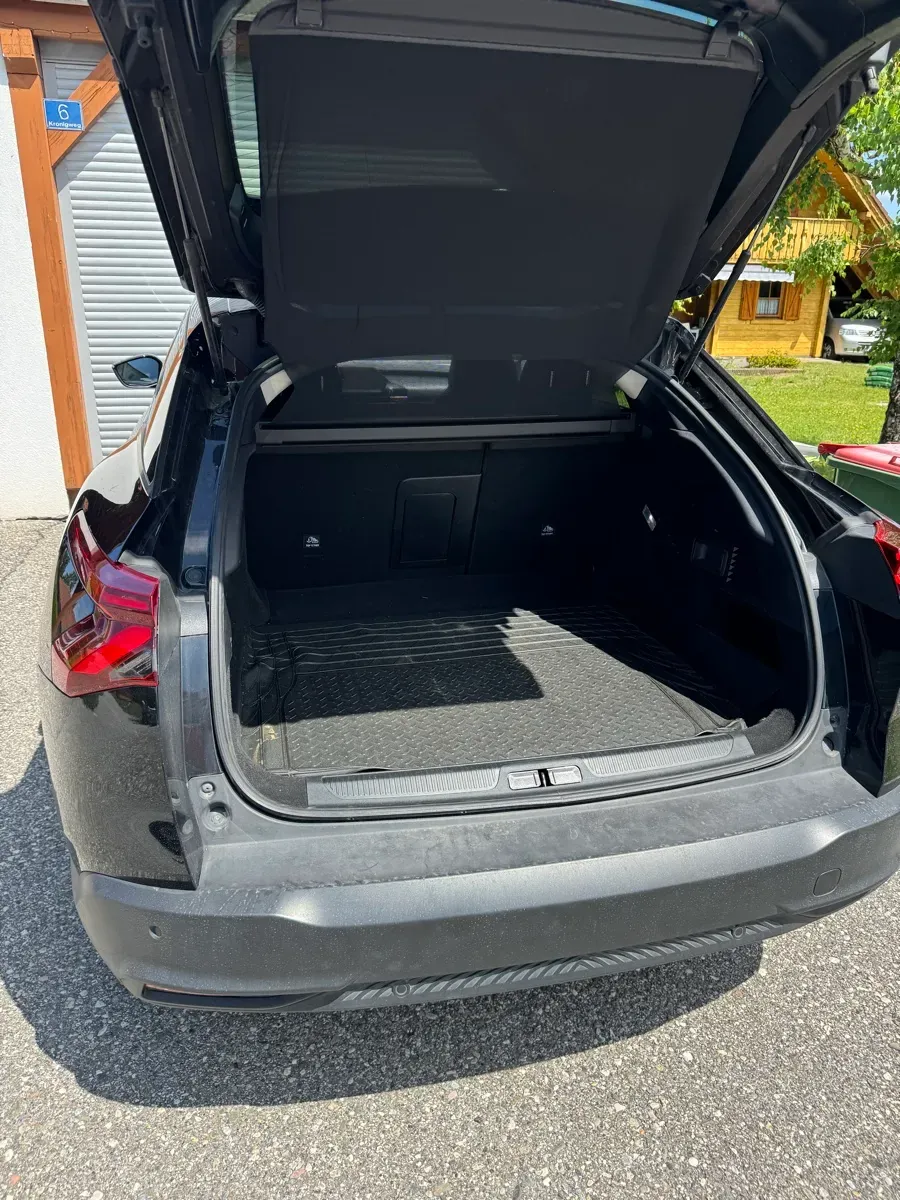 Citroen C5 X 2023 photo 2