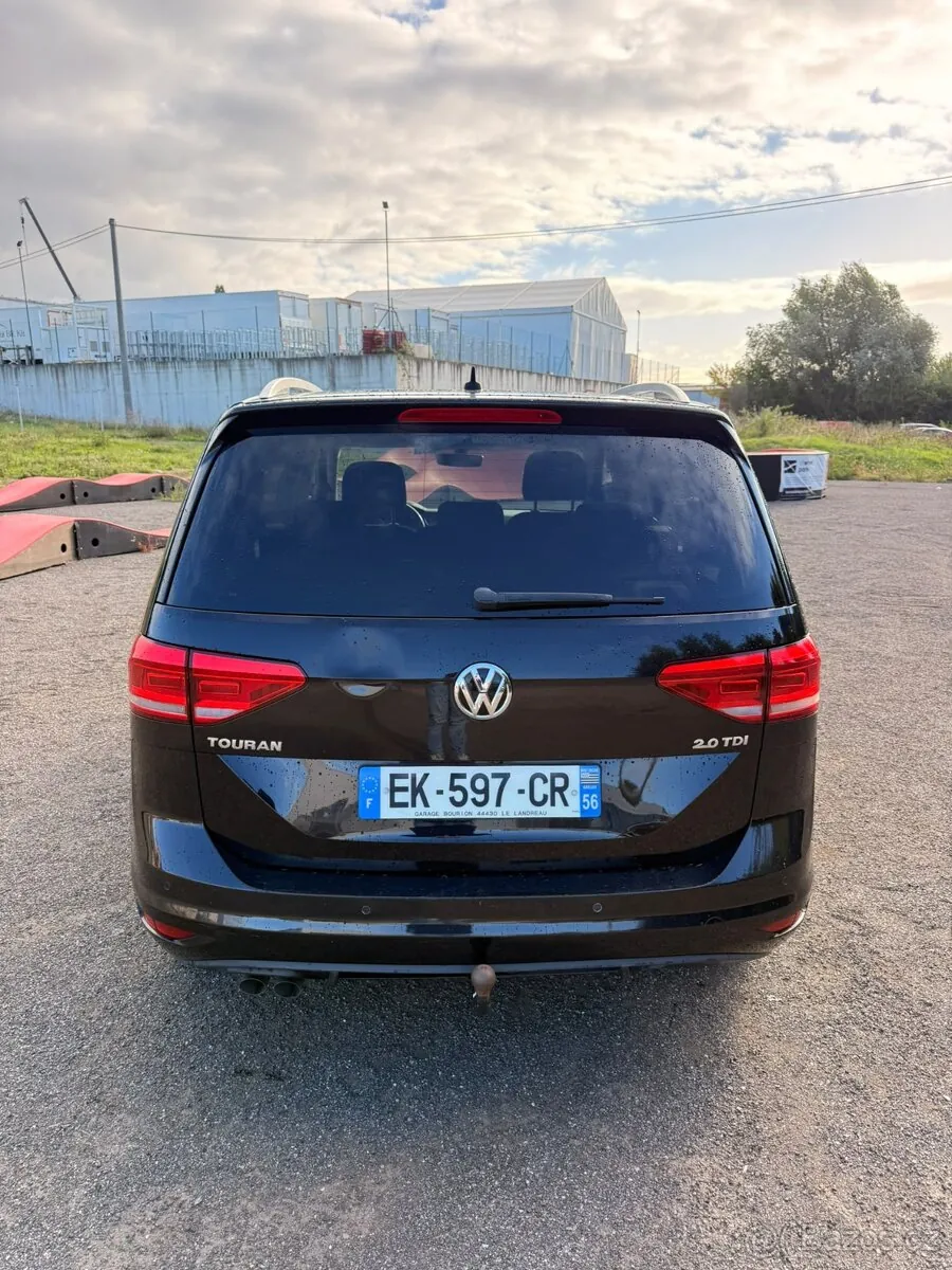Volkswagen Touran 2016 photo 3