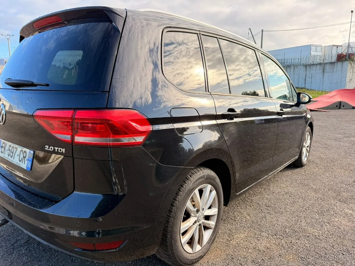 Volkswagen Touran 2016 photo 4