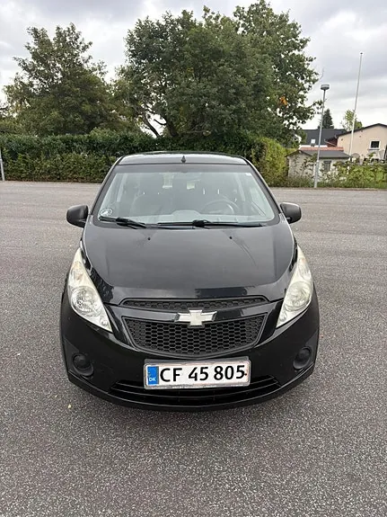 Chevrolet Spark 2010 photo 2