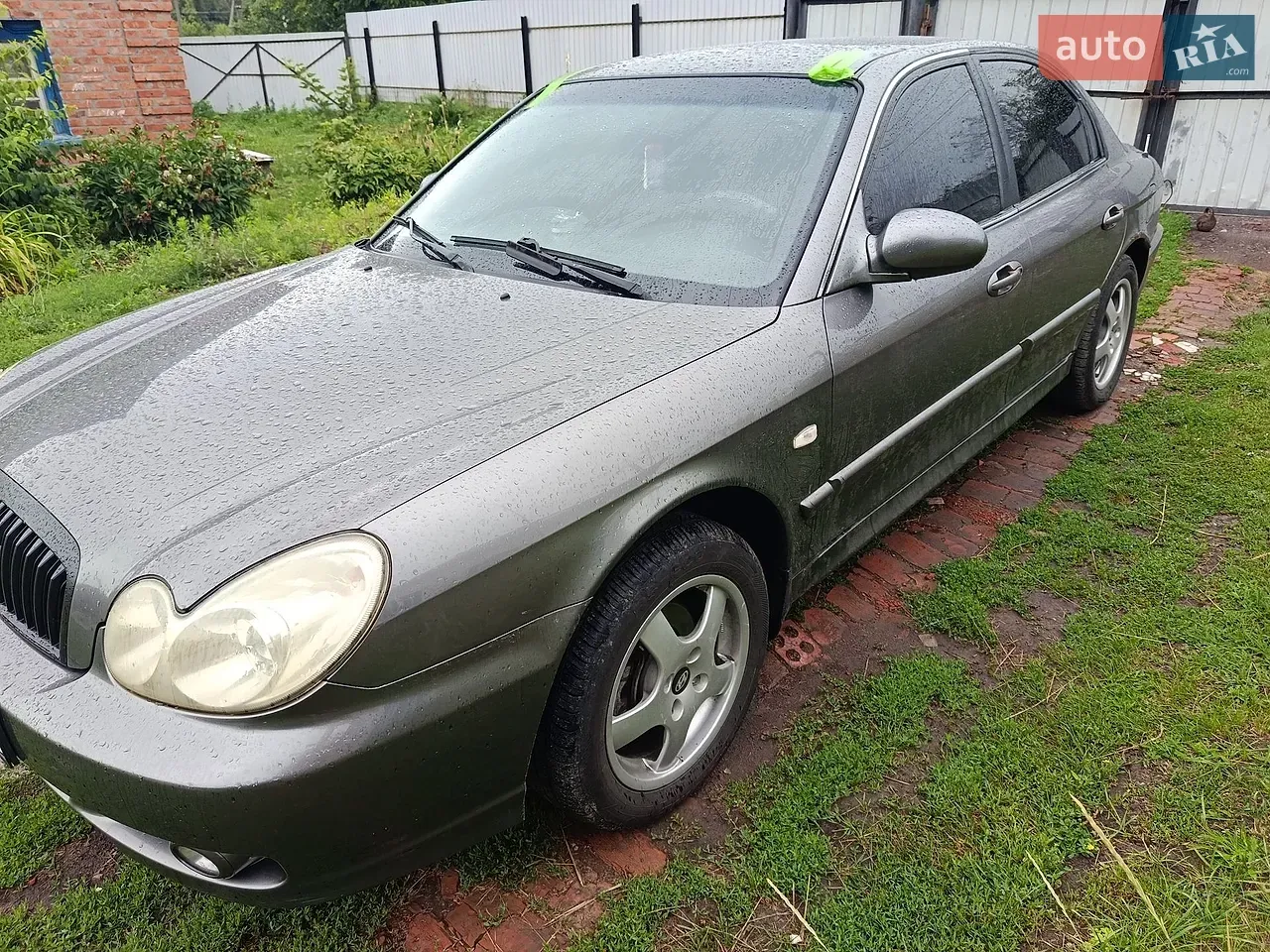 Hyundai Sonata 2004 photo 3