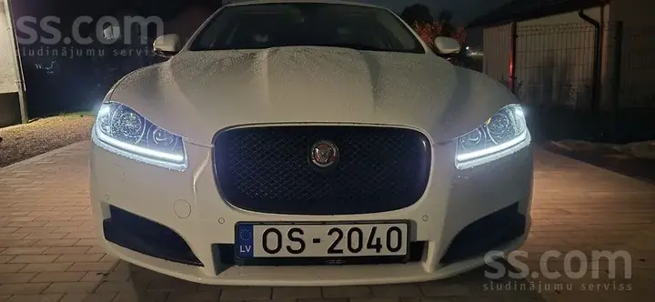 Jaguar Xf