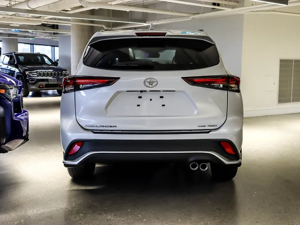 Toyota Highlander 2026 photo 4