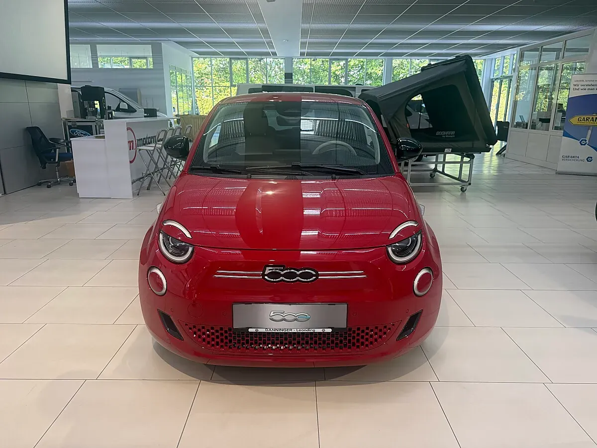 Fiat 500E