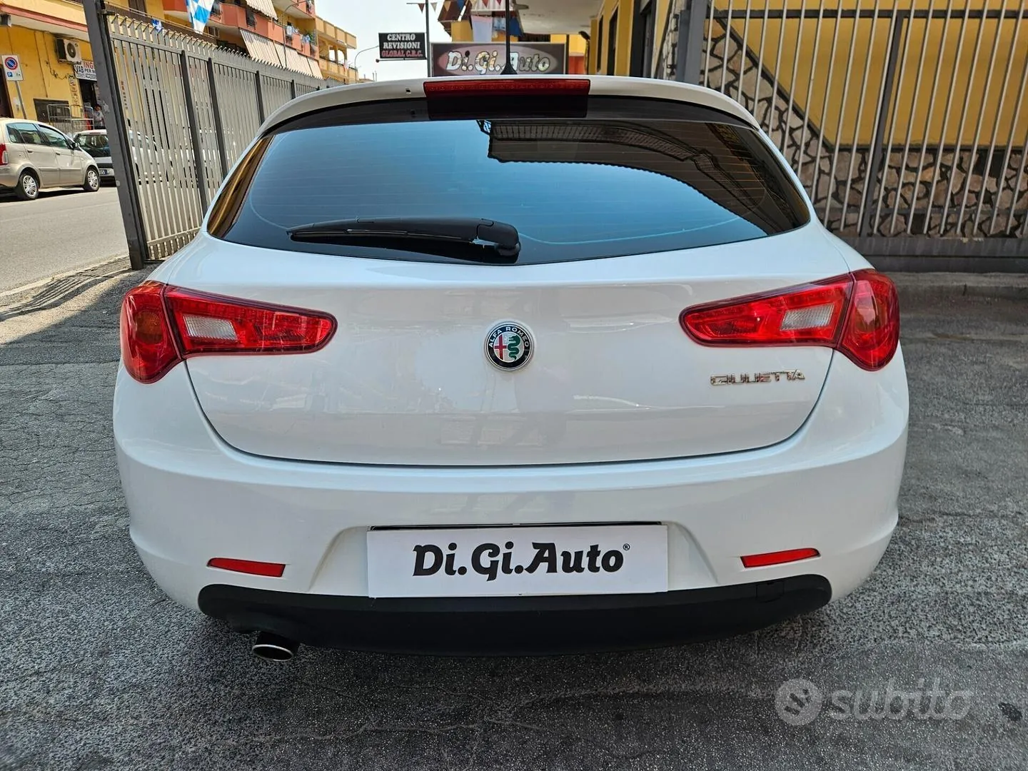 Alfa Romeo Giulietta 2017 photo 5