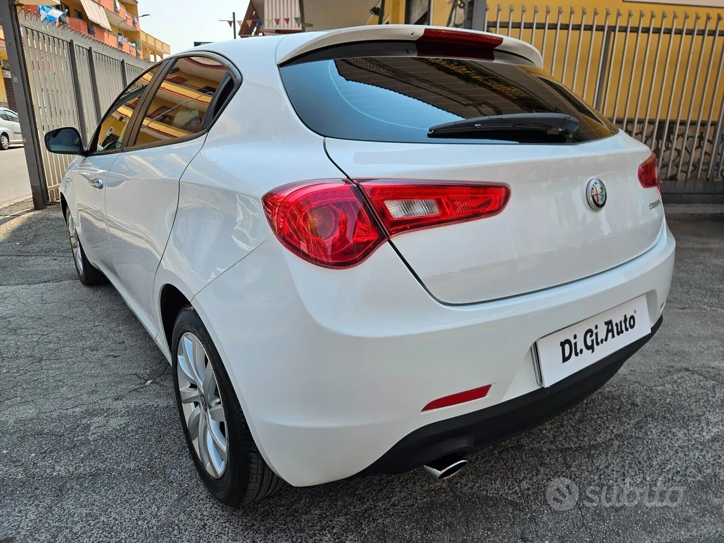 Alfa Romeo Giulietta 2017 photo 4