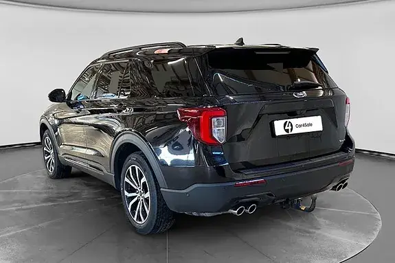 Ford Explorer 2022 photo 3