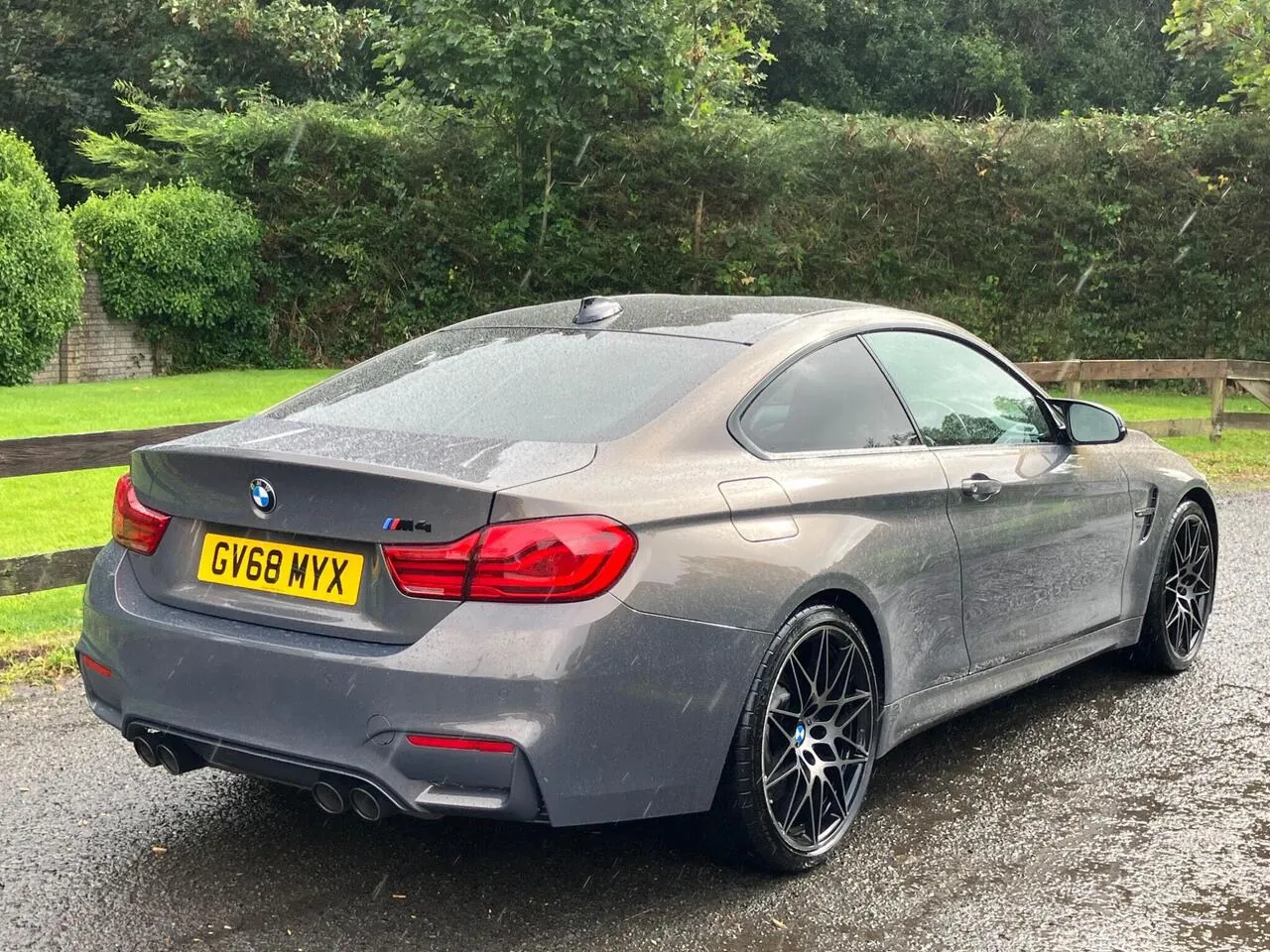 BMW M4 2019 photo 5