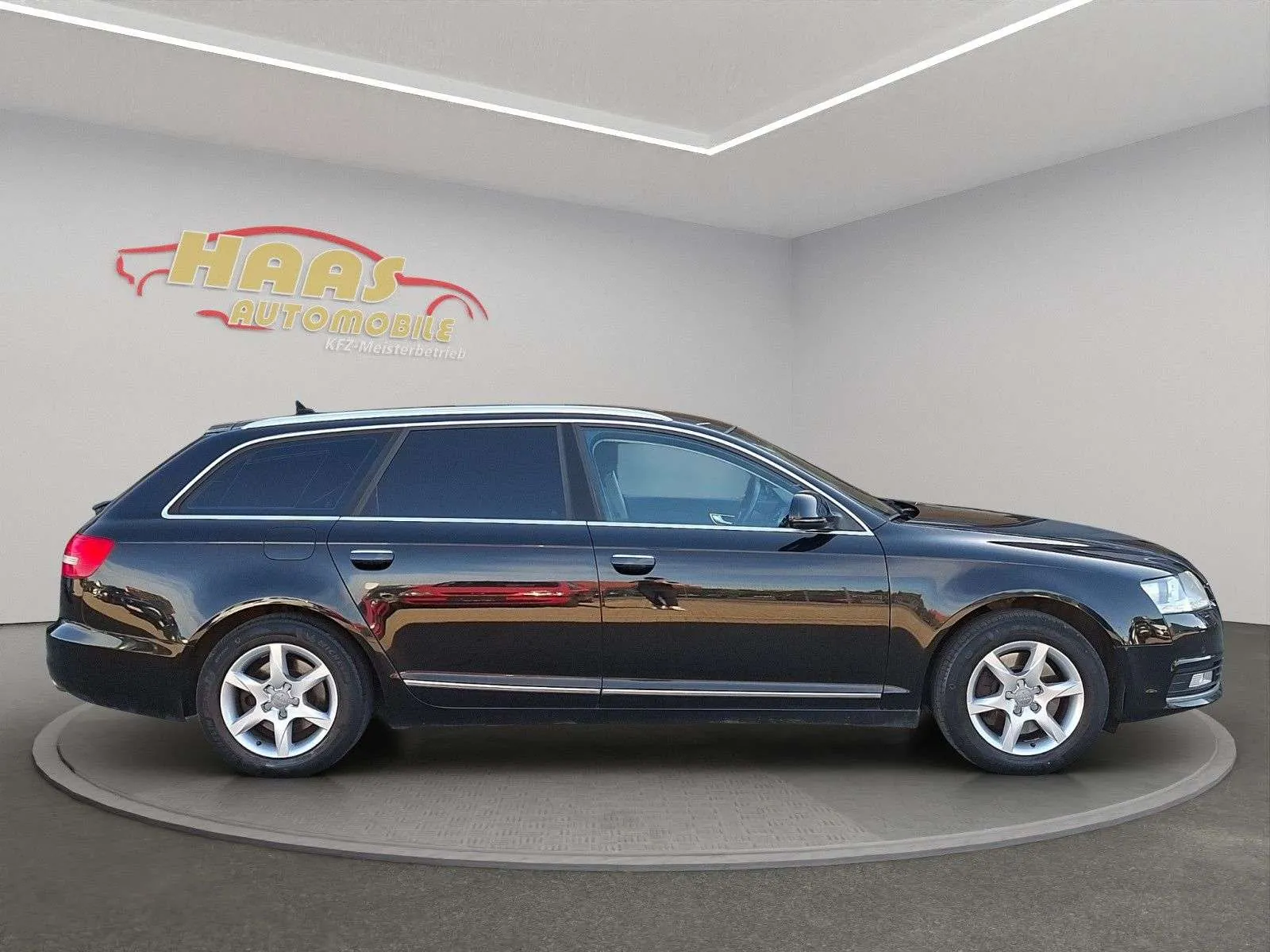 Audi A6 Avant 2010 photo 4