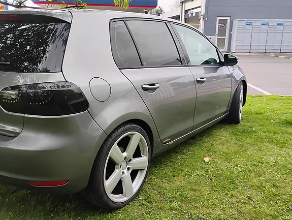 Volkswagen Golf Vi 2009 photo 3