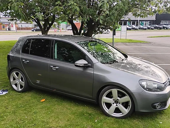 Volkswagen Golf Vi 2009 photo 2