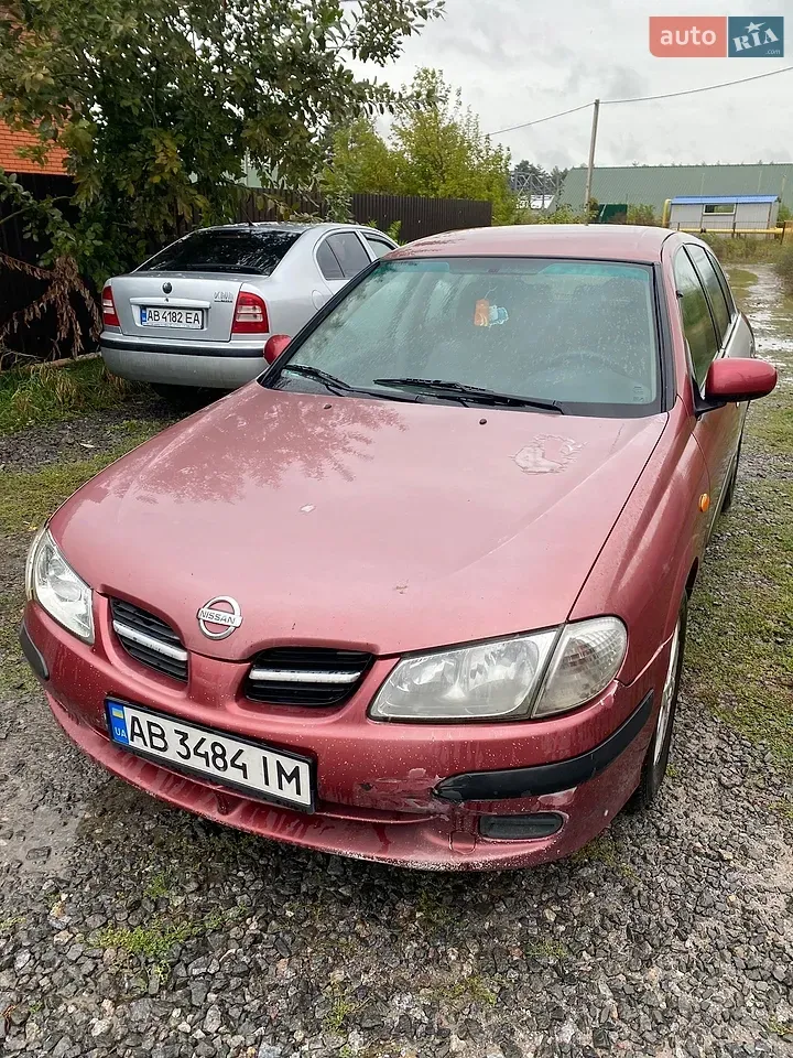 Nissan Almera