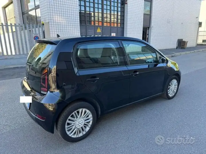 Volkswagen Up 2022 photo 3