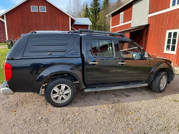 Nissan Navara 2014 photo 4