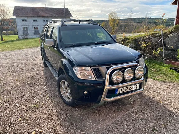 Nissan Navara 2014 photo 2
