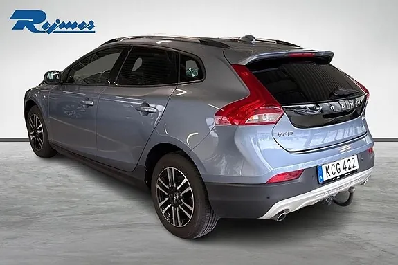 Volvo V40 Cross Country 2017 photo 2