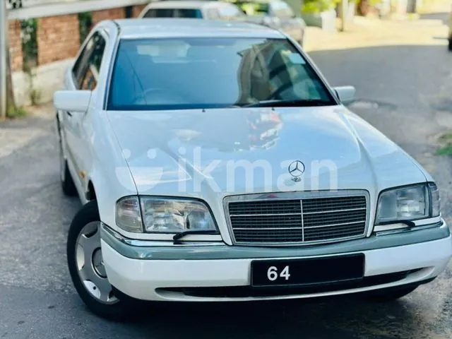 Mercedes-Benz C220 1994 photo 3