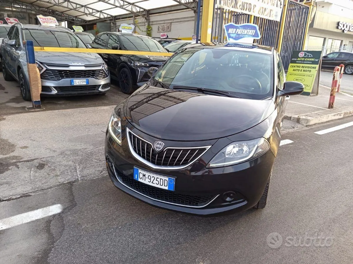 Lancia Ypsilon 2022 photo 3