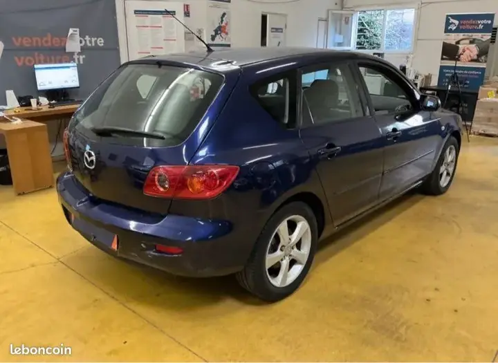 Mazda 3 2005 photo 2