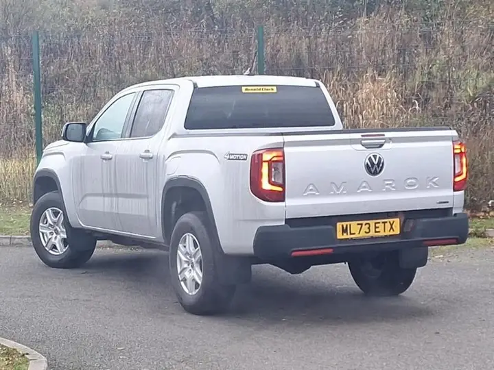 Volkswagen Amarok 2024 photo 2