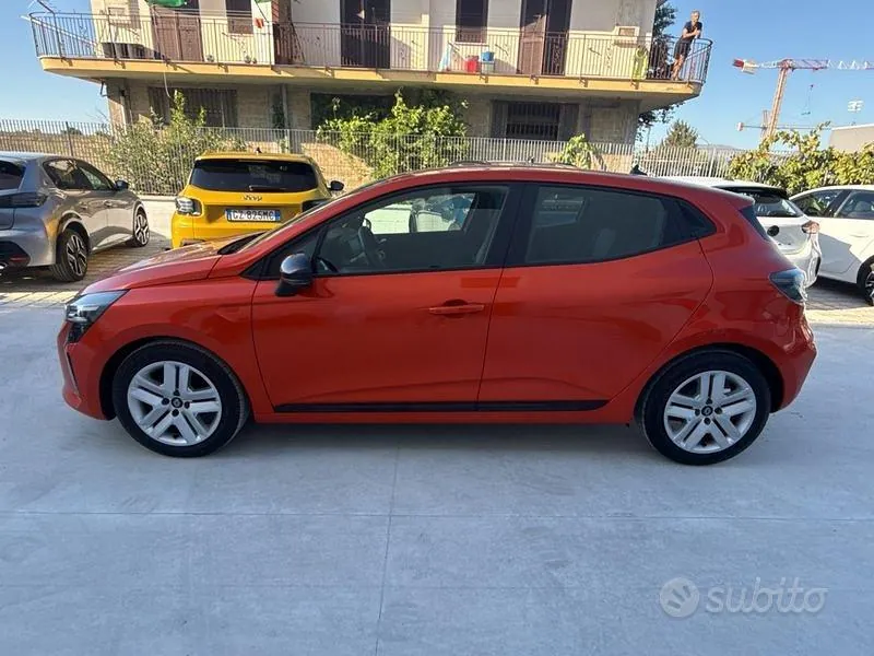 Renault Clio 2024 photo 4