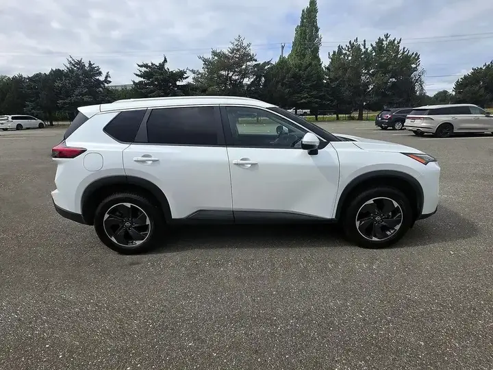 Nissan Rogue 2025 photo 4