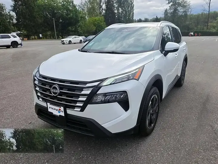 Nissan Rogue 2025 photo 3