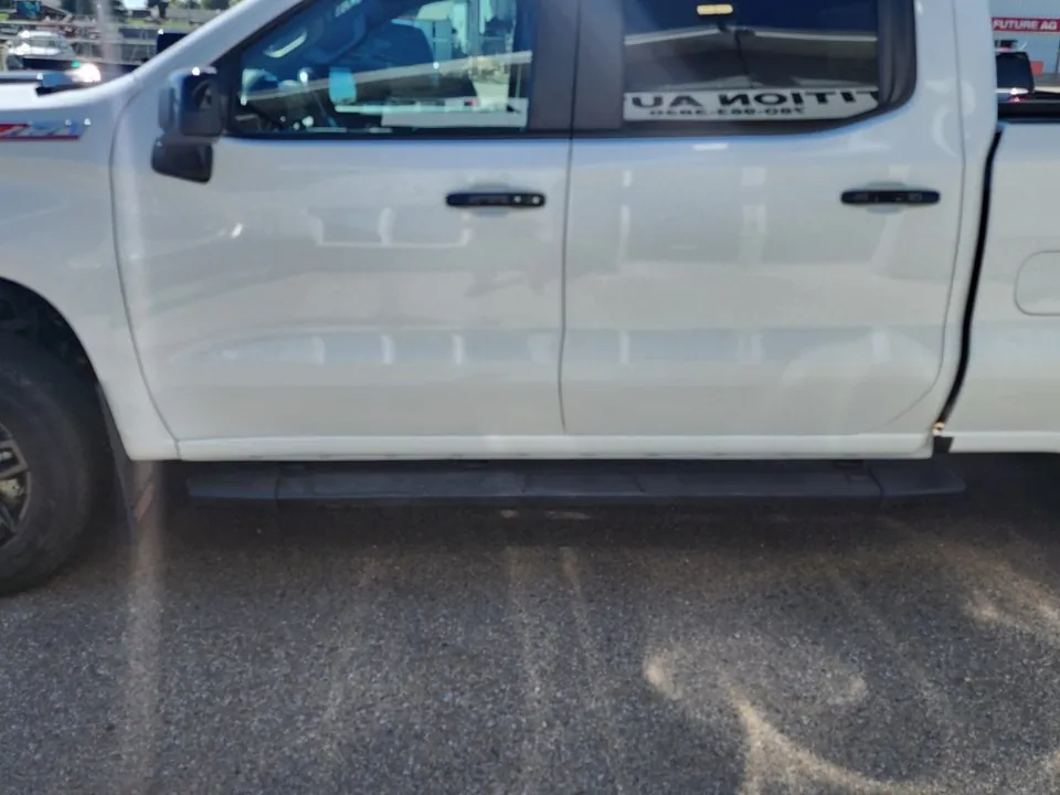 Chevrolet Silverado 1500 2023 photo 4