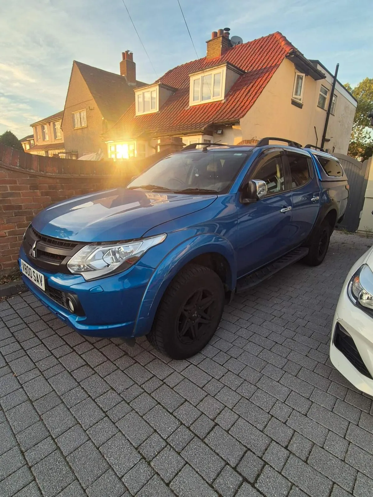 Mitsubishi L200 2017 photo 3