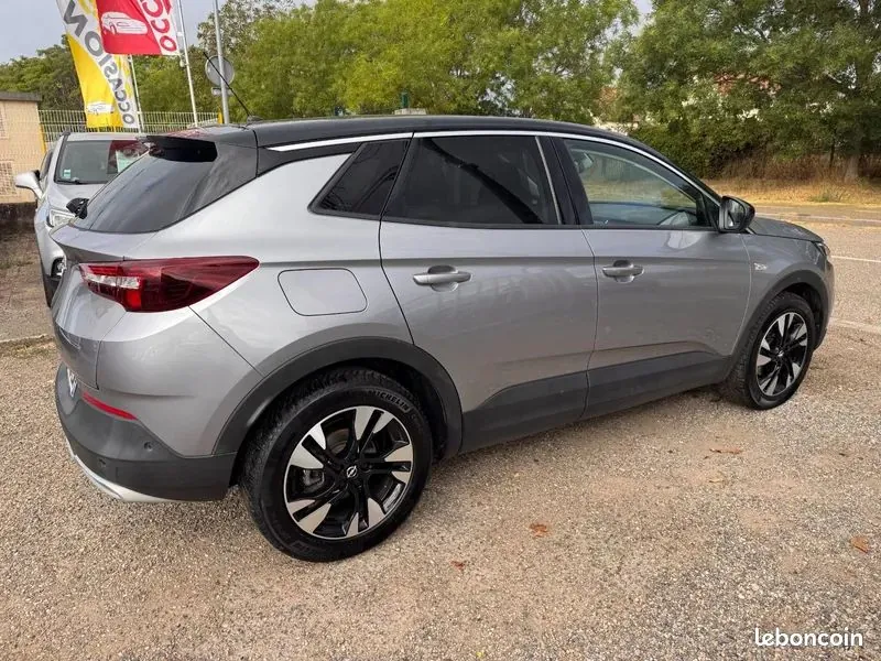 Opel Grandland X 2020 photo 3