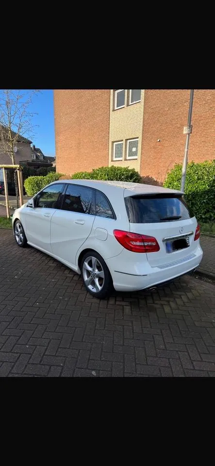 Mercedes-Benz B 220 Cdi