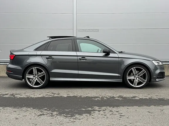 Audi A3 2017 photo 5