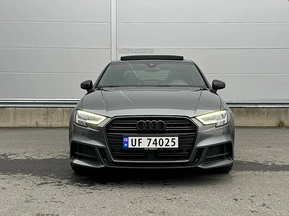 Audi A3 2017 photo 2