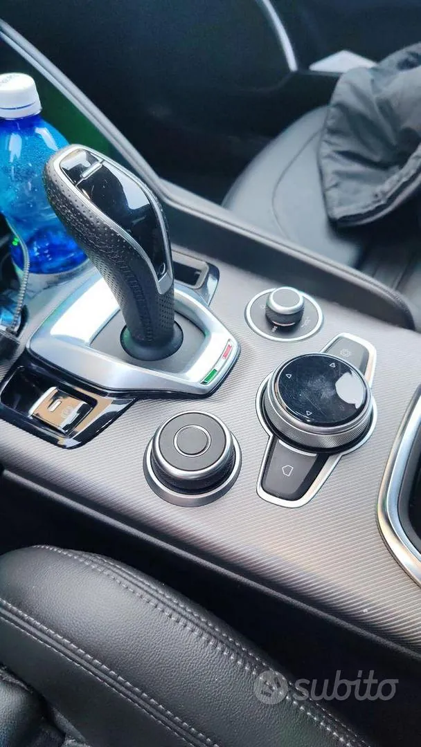 Alfa Romeo Giulia 2020 photo 4