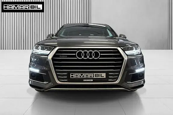 Audi Q7 2018 photo 2