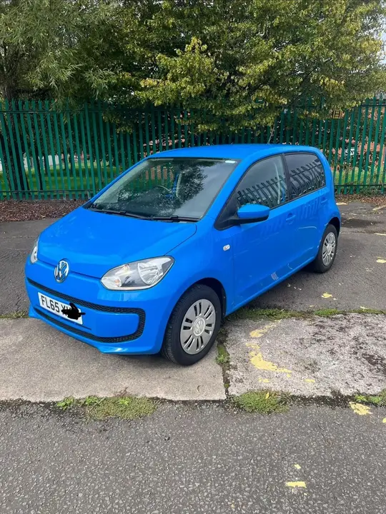 Volkswagen Up 2015 photo 2