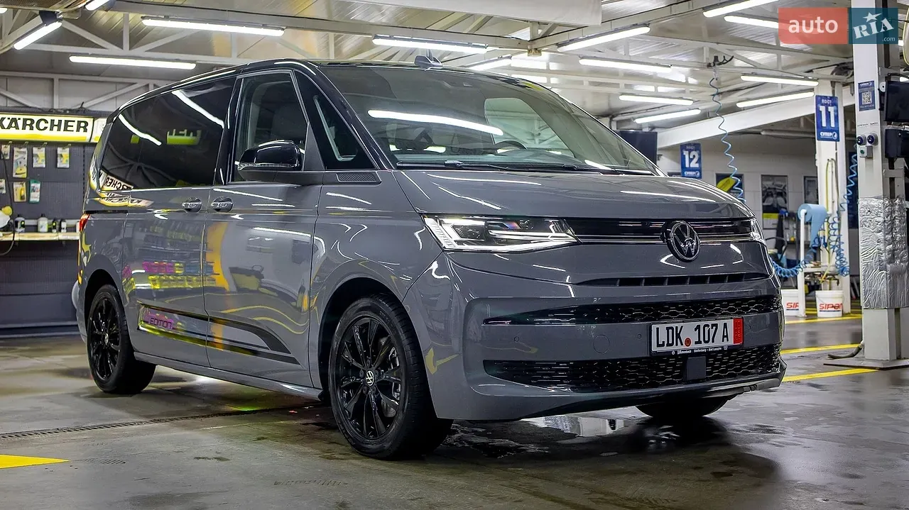 Volkswagen Multivan 2022 photo 2