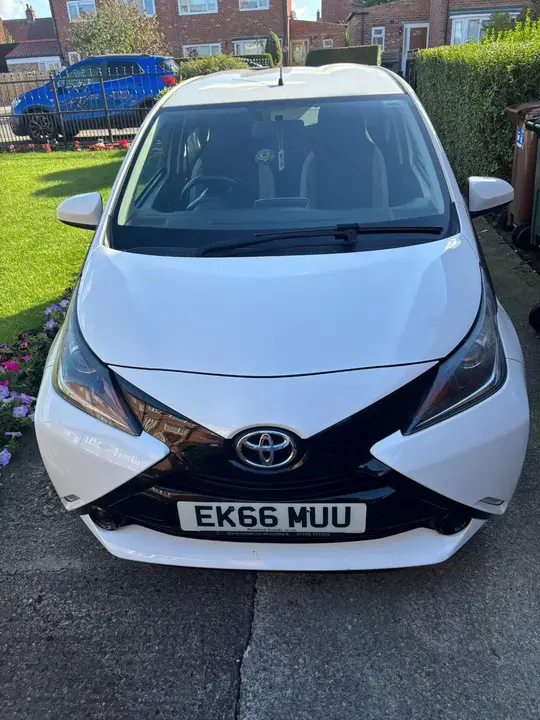 Toyota Aygo 2016 photo 2