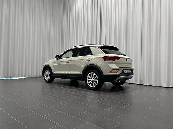 Volkswagen T-Roc 2025 photo 3