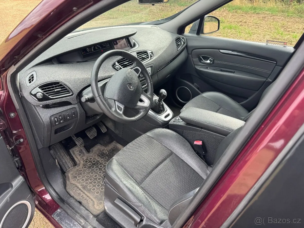 Renault Scenic 2013 photo 5