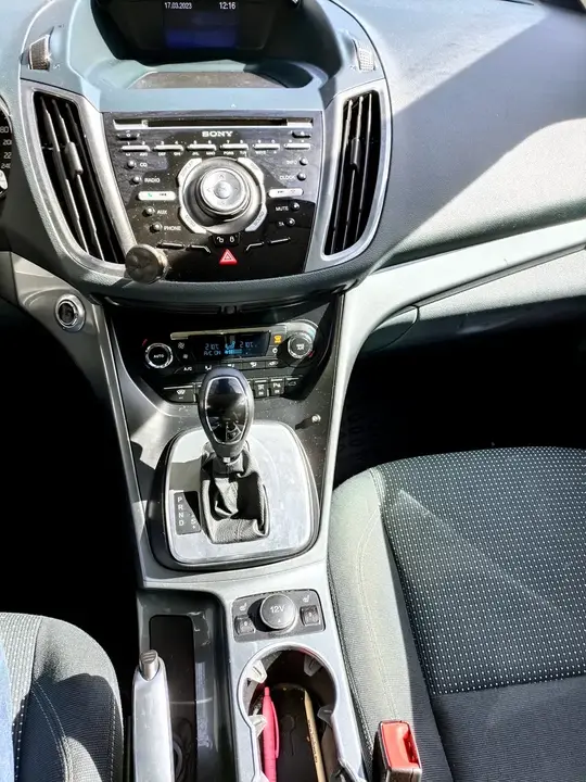 Ford C-Max 2015 photo 3