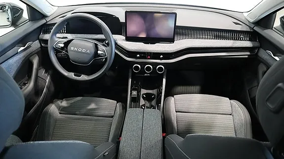 Skoda Superb 2025 photo 4